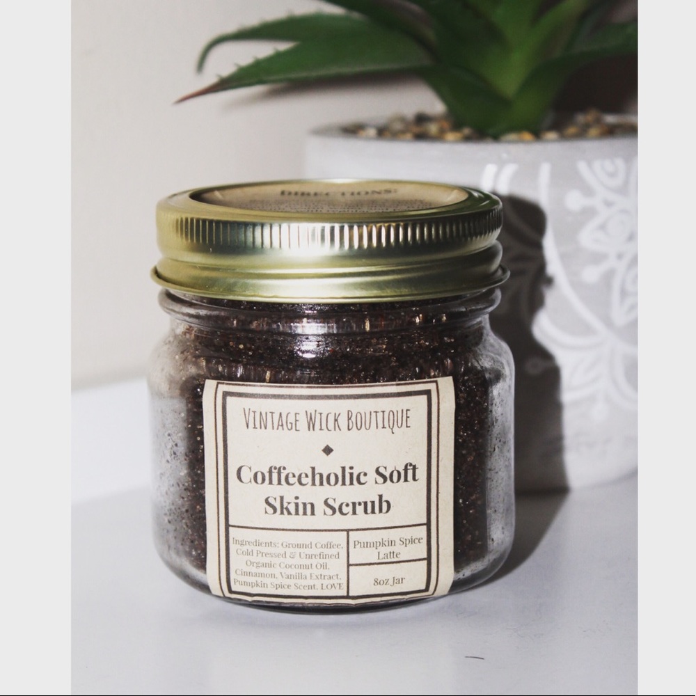 🌟SALE🌟 Coffeeholic Soft Skin Body Scrub- large